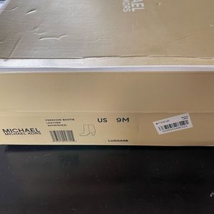New Michael kors boots